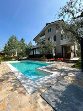 Villarobinia Lazise